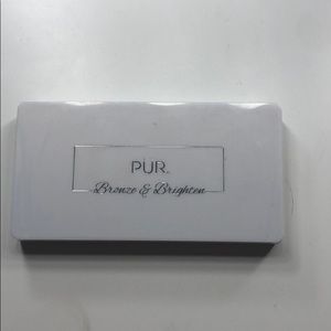 Pur Bronze and Brighten (Dreamer) Cheek palette